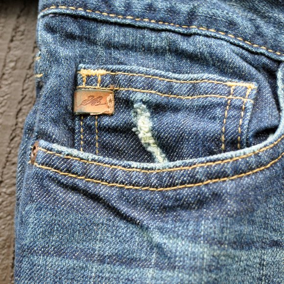 Eddie Bauer curvy stretchy bootcut jeans 8 - Picture 3 of 9